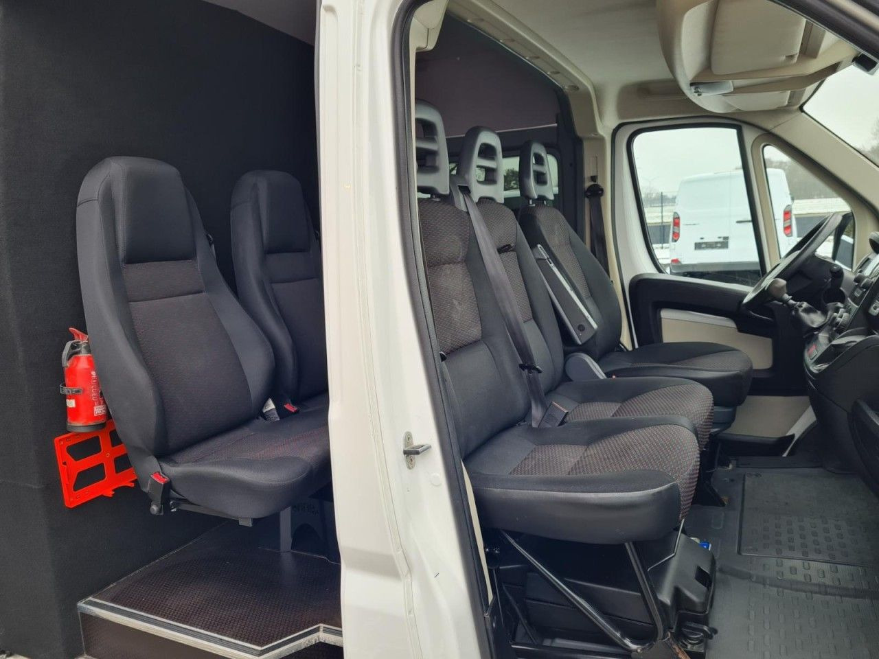 Peugeot Boxer Kasten L3H2 Doka 6-Sitze AHK PDC KLIMA - فان المدمجة, الشاحنات الصغيرة كابينة مزدوجة: صورة 4 Peugeot Boxer Kasten L3H2 Doka 6-Sitze AHK PDC KLIMA - فان المدمجة, الشاحنات الصغيرة كابينة مزدوجة: صورة 4