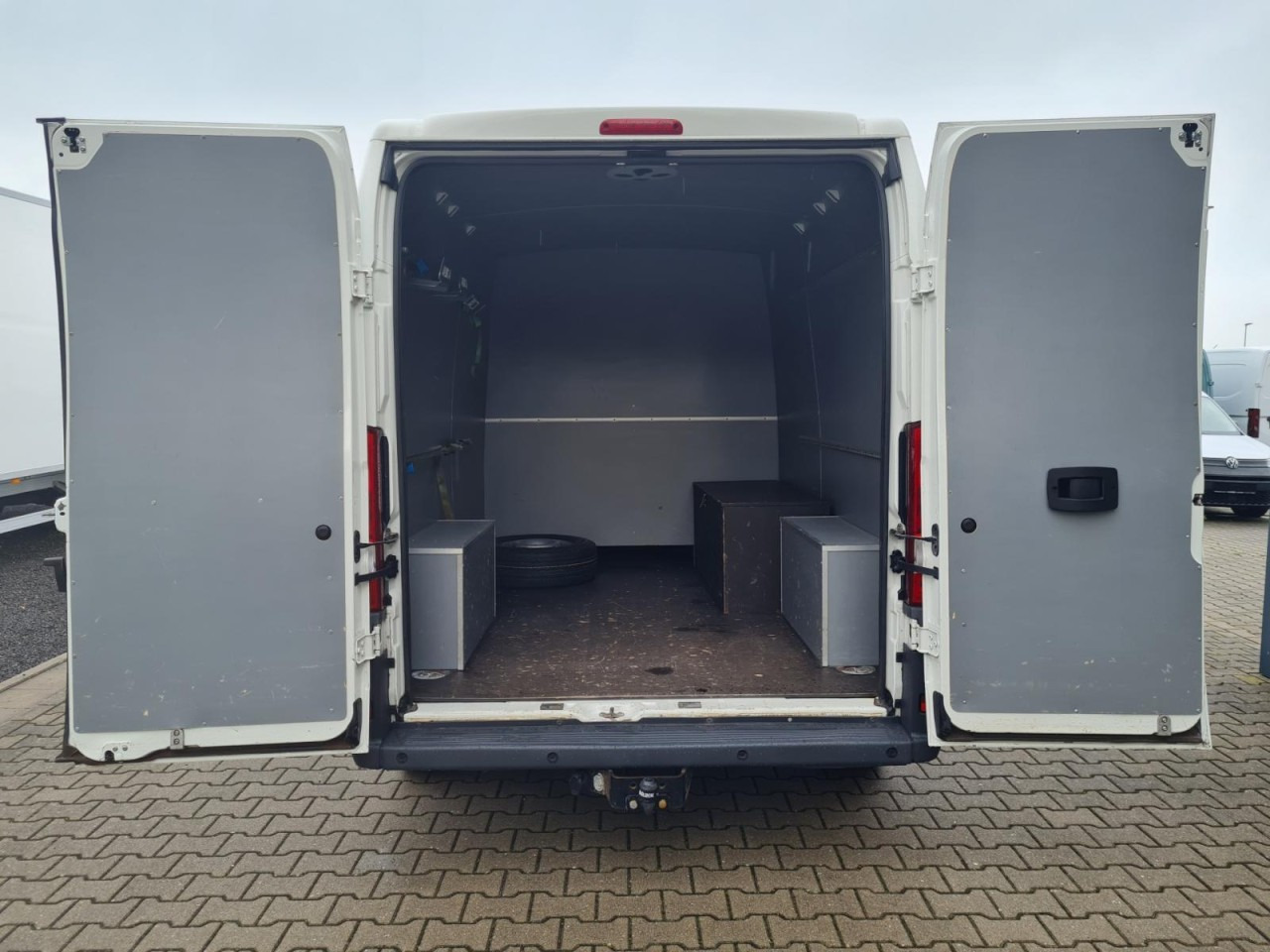 Peugeot Boxer Kasten L3H2 Doka 6-Sitze AHK PDC KLIMA - فان المدمجة, الشاحنات الصغيرة كابينة مزدوجة: صورة 5 Peugeot Boxer Kasten L3H2 Doka 6-Sitze AHK PDC KLIMA - فان المدمجة, الشاحنات الصغيرة كابينة مزدوجة: صورة 5