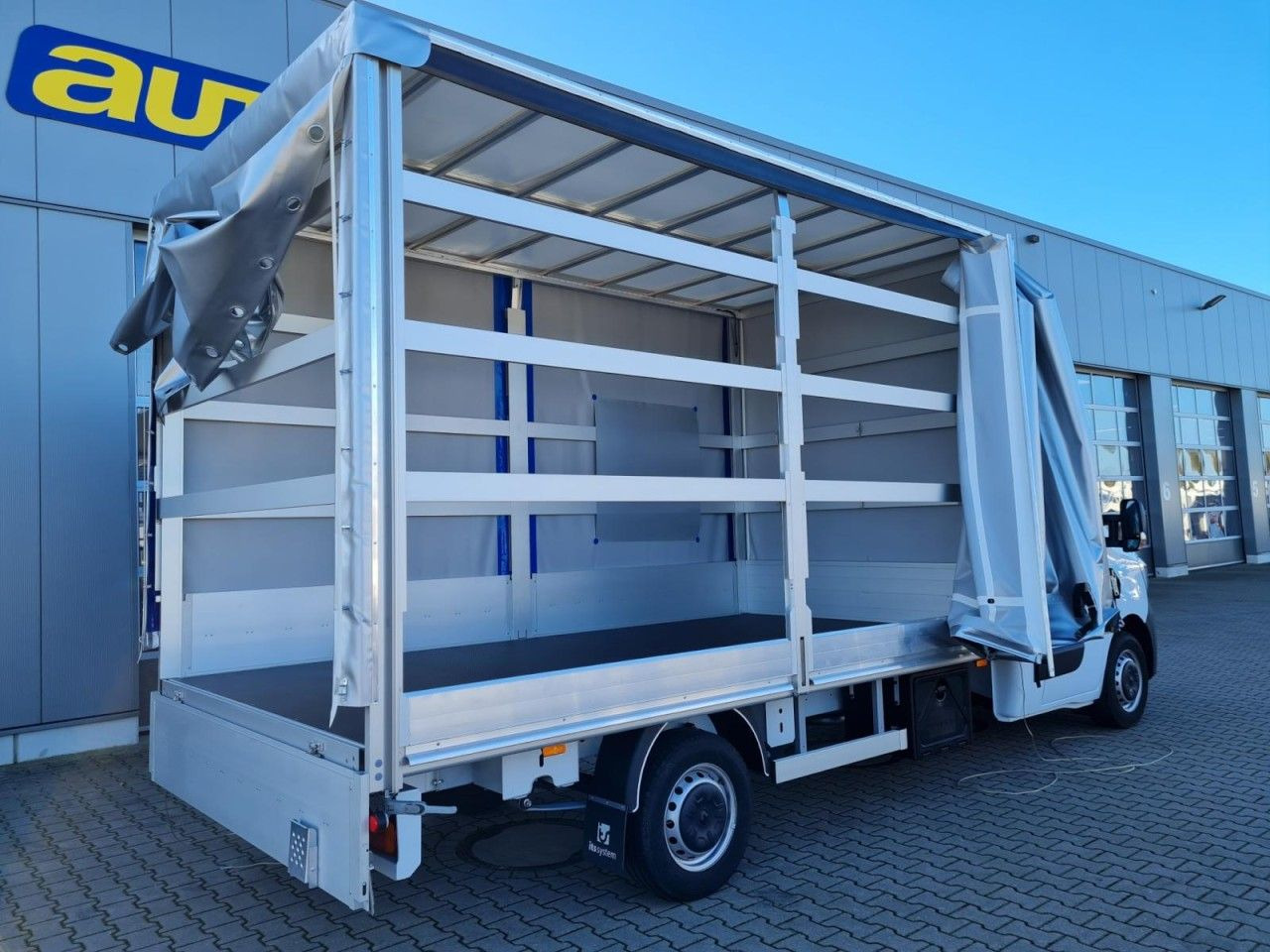 Renault Master 3,5t Pritsche L3 Schiebeplane ERGO TEMPOM - شاحنة مغلقة بستائر جانبية: صورة 5 Renault Master 3,5t Pritsche L3 Schiebeplane ERGO TEMPOM - شاحنة مغلقة بستائر جانبية: صورة 5