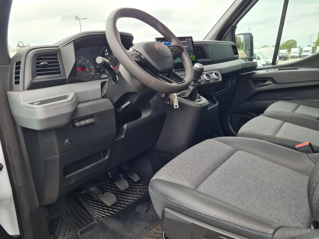 شاحنة نقل سيارات شاحنة Renault Master 35 Autotransporter SEILW. AHK Automatik: صورة 9 شاحنة نقل سيارات شاحنة Renault Master 35 Autotransporter SEILW. AHK Automatik: صورة 9