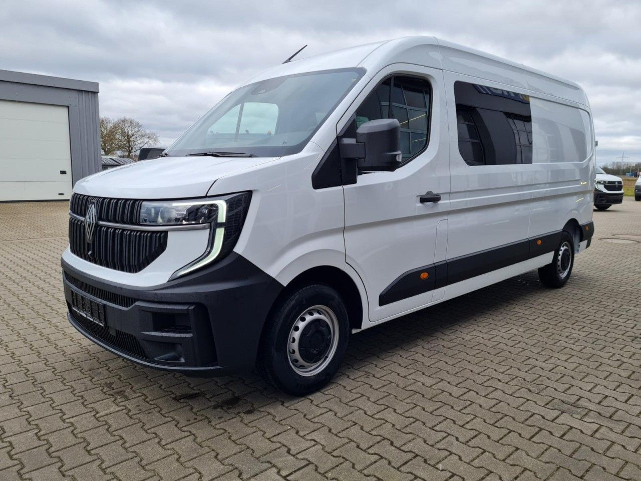 Renault Master 35 Kasten L3 Doka 7-Sitze KLIMA TEMPOMAT - فان, الشاحنات الصغيرة كابينة مزدوجة: صورة 2 Renault Master 35 Kasten L3 Doka 7-Sitze KLIMA TEMPOMAT - فان, الشاحنات الصغيرة كابينة مزدوجة: صورة 2