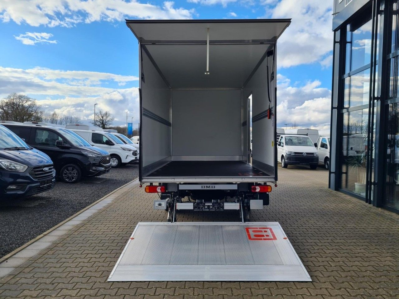 Renault Master 35 New Möbel Koffer LBW LUFTFEDERUNG KAME - شاحنة بصندوق مغلق: صورة 5 Renault Master 35 New Möbel Koffer LBW LUFTFEDERUNG KAME - شاحنة بصندوق مغلق: صورة 5