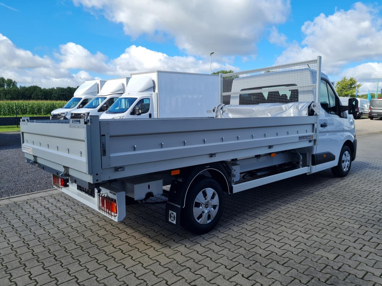 Renault Master 35 Pritsche Kipper AHK 3,5to LUFTFEDERUNG - شاحنة توصيل مفتوحة: صورة 4 Renault Master 35 Pritsche Kipper AHK 3,5to LUFTFEDERUNG - شاحنة توصيل مفتوحة: صورة 4