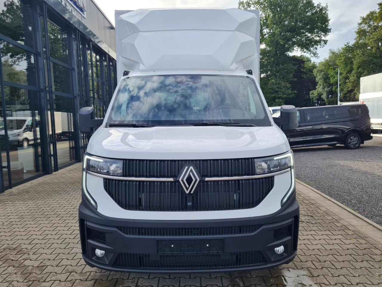 Renault Master Pritsche Schiebe Plane LBW Luftfederung - شاحنة مغلقة بستائر جانبية: صورة 2 Renault Master Pritsche Schiebe Plane LBW Luftfederung - شاحنة مغلقة بستائر جانبية: صورة 2