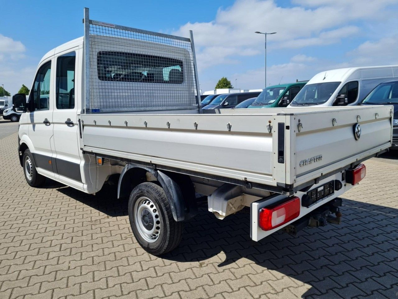 Volkswagen Crafter 35 Doka MR 7-Sitze AHK KLIMA KOMFORT - شاحنة توصيل مفتوحة: صورة 4 Volkswagen Crafter 35 Doka MR 7-Sitze AHK KLIMA KOMFORT - شاحنة توصيل مفتوحة: صورة 4