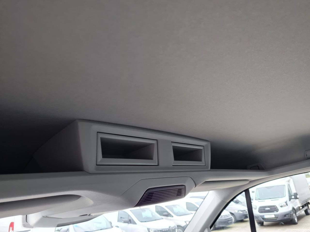 شاحنة توصيل مفتوحة, الشاحنات الصغيرة كابينة مزدوجة Volkswagen Crafter 35 Doka TDI Pritsche L4 Kamera, AHK: صورة 12 شاحنة توصيل مفتوحة, الشاحنات الصغيرة كابينة مزدوجة Volkswagen Crafter 35 Doka TDI Pritsche L4 Kamera, AHK: صورة 12