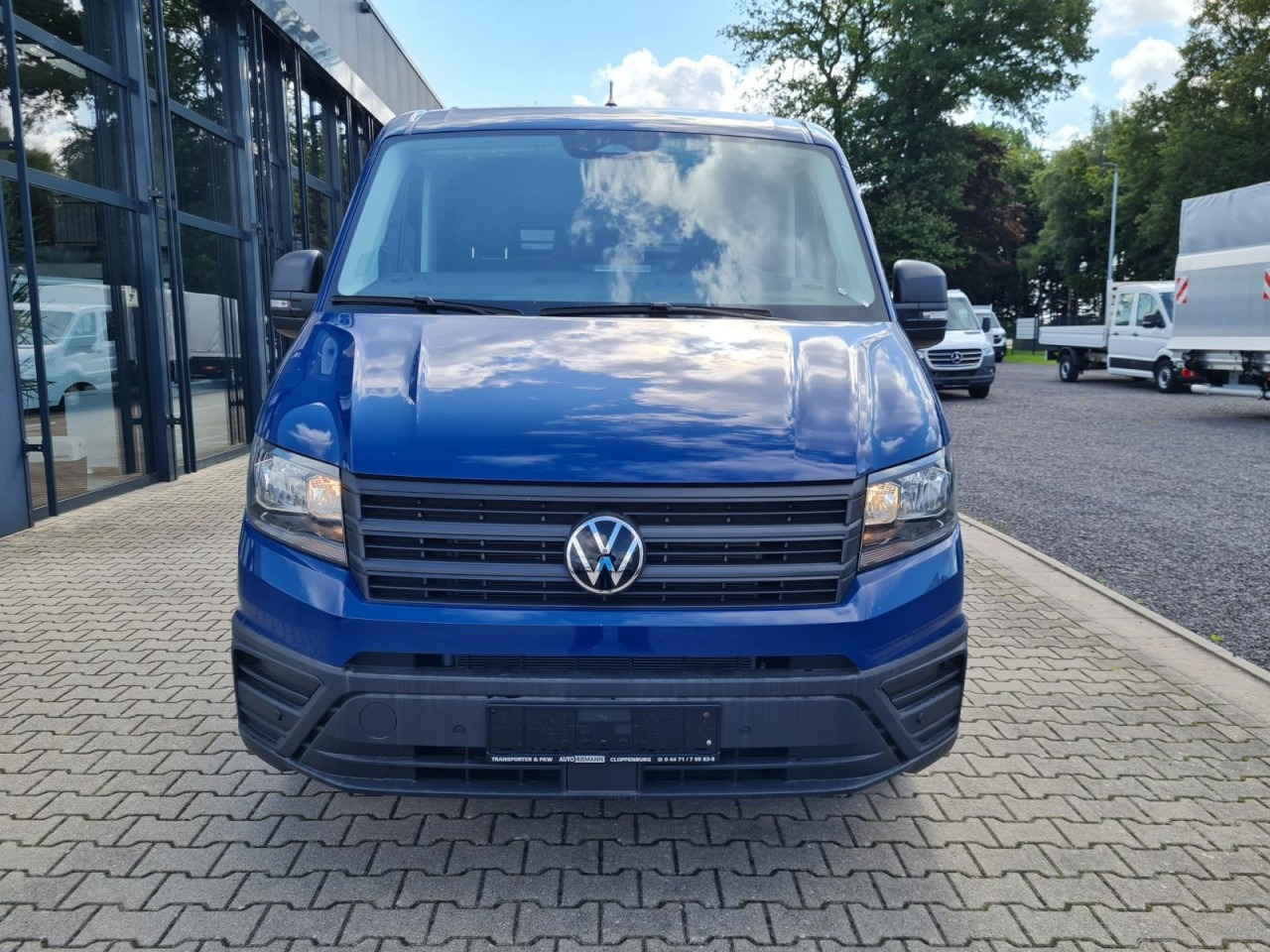 Volkswagen Crafter 35 Pritsche TDI L3 KLIMA TEMPOMAT 3 Sitzer - شاحنة توصيل مفتوحة: صورة 2 Volkswagen Crafter 35 Pritsche TDI L3 KLIMA TEMPOMAT 3 Sitzer - شاحنة توصيل مفتوحة: صورة 2
