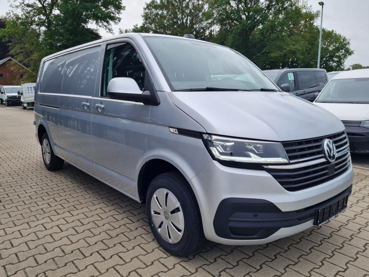 Volkswagen T6.1 Kasten TDI lang DSG LED KAMERA TEMPOMAT - فان المدمجة: صورة 3 Volkswagen T6.1 Kasten TDI lang DSG LED KAMERA TEMPOMAT - فان المدمجة: صورة 3