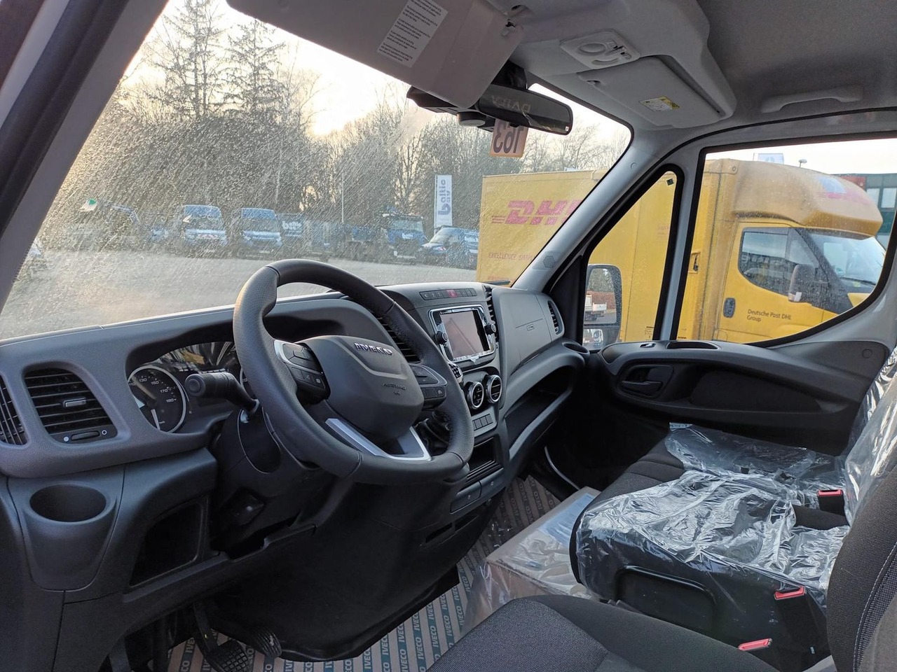 تأجير  Iveco Daily 35S16H3.0  Pritsche,AHK, Rückfahrkamera... Iveco Daily 35S16H3.0  Pritsche,AHK, Rückfahrkamera...: صورة 6