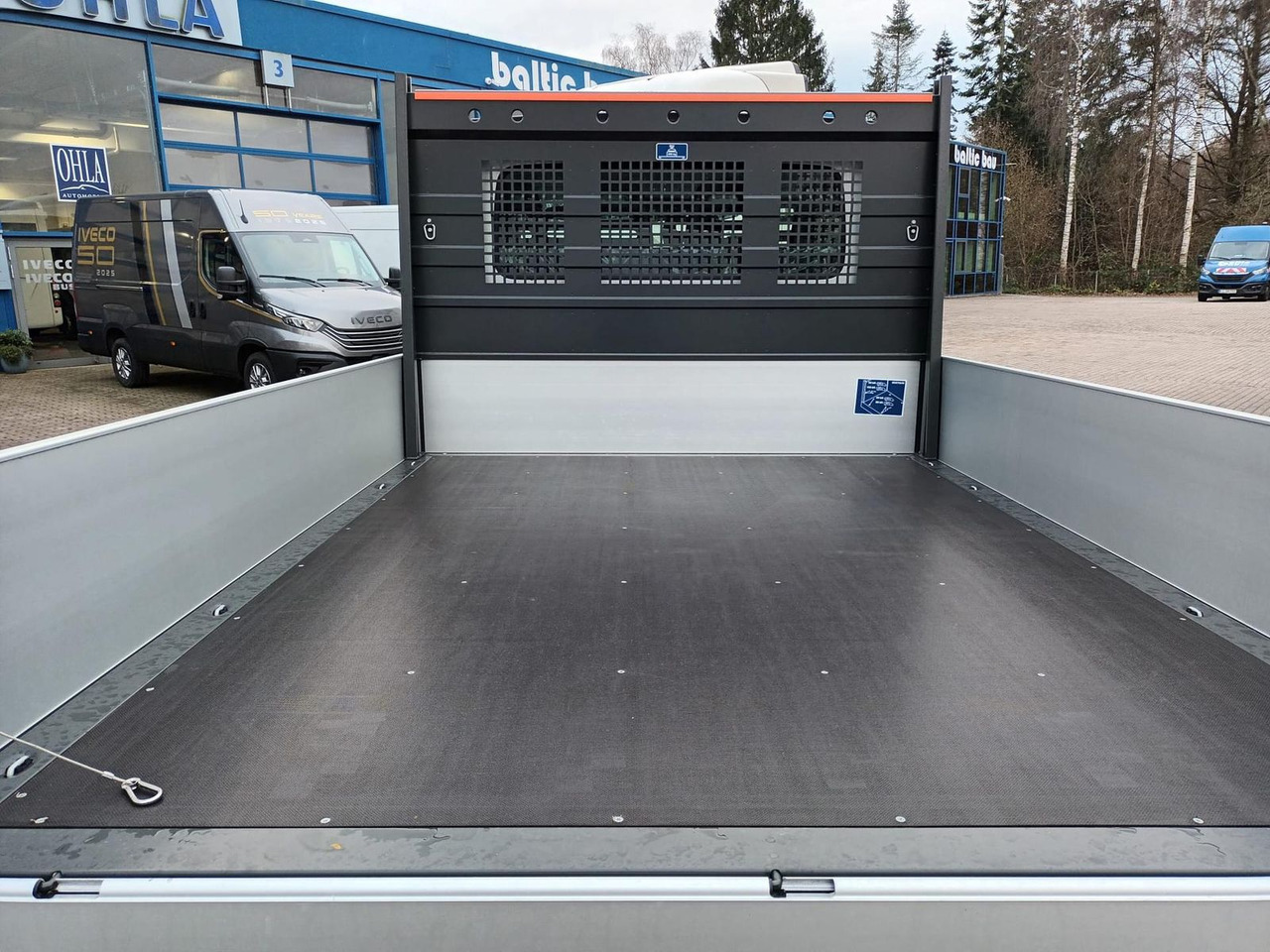 Iveco Daily 35S16H3.0A8YD *2,8m Pritsche* *KLIMA*AH... - شاحنة توصيل مفتوحة: صورة 5 Iveco Daily 35S16H3.0A8YD *2,8m Pritsche* *KLIMA*AH... - شاحنة توصيل مفتوحة: صورة 5