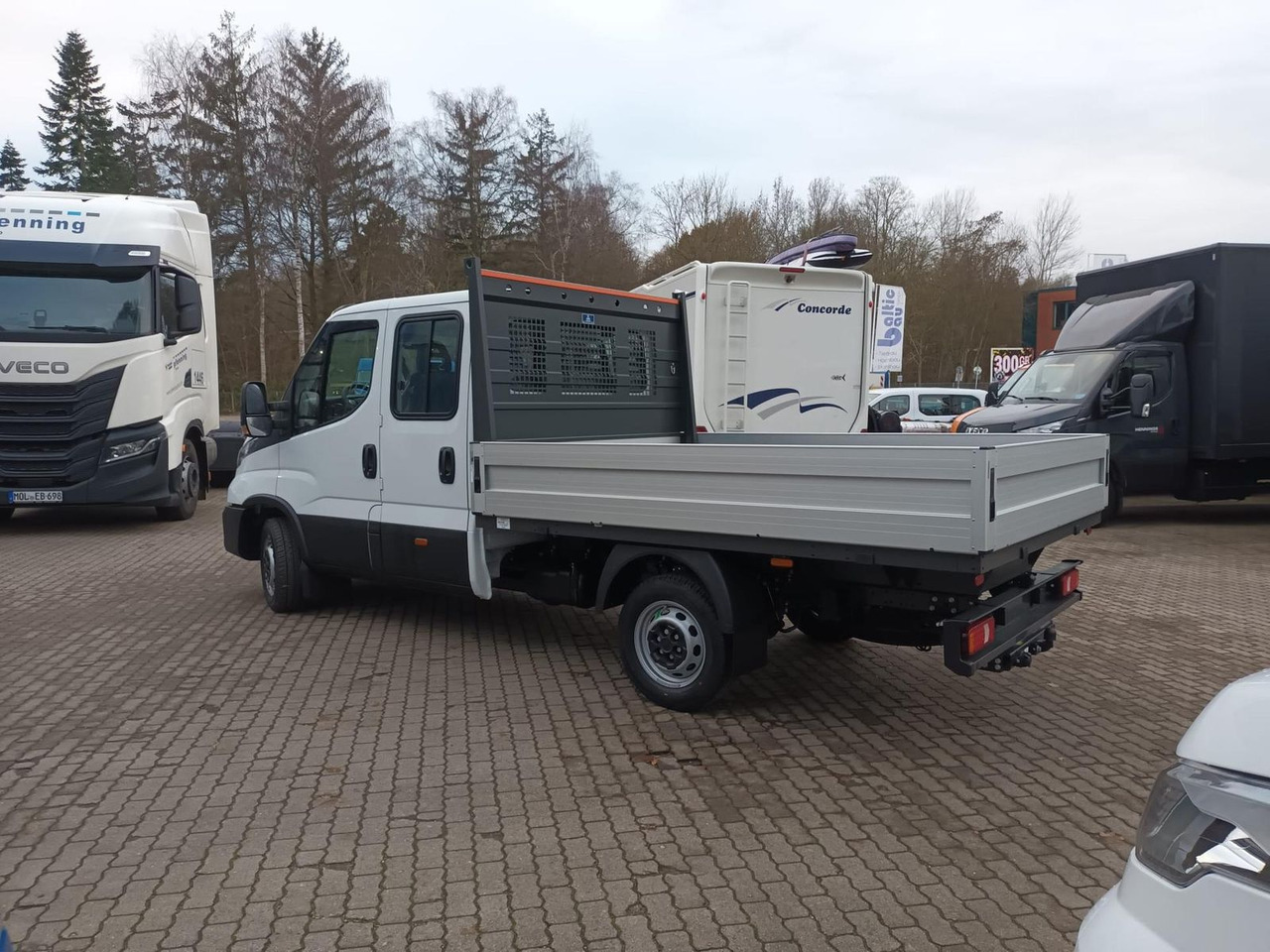 Iveco Daily 35S16H3.0A8YD *2,8m Pritsche* *KLIMA*AH... - شاحنة توصيل مفتوحة: صورة 3 Iveco Daily 35S16H3.0A8YD *2,8m Pritsche* *KLIMA*AH... - شاحنة توصيل مفتوحة: صورة 3
