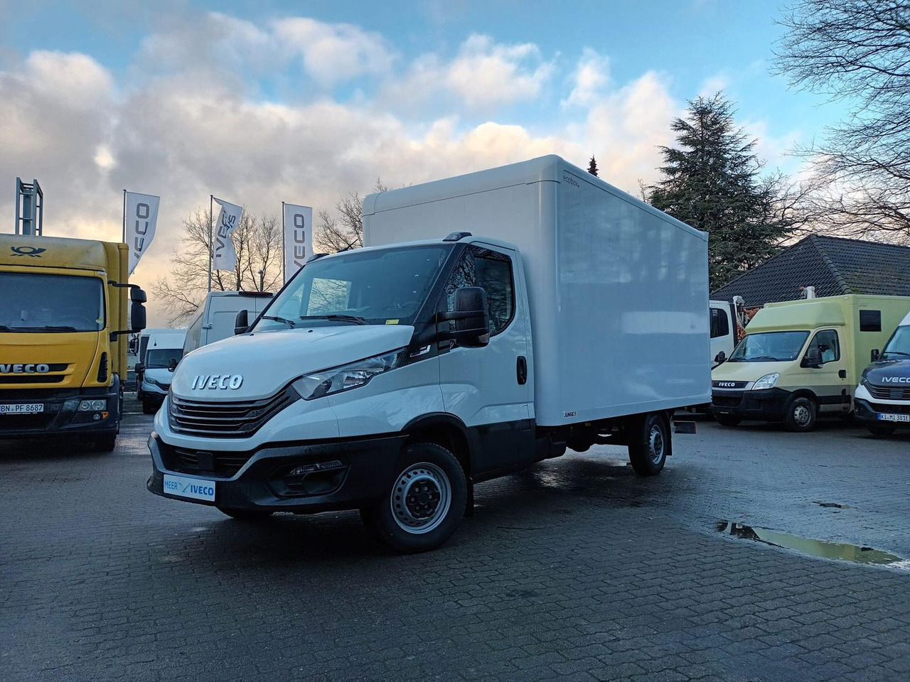 Iveco Daily 35S16HA8 Koffer LBW - ab 0% Finanzieren - شاحنة بصندوق مغلق: صورة 1 Iveco Daily 35S16HA8 Koffer LBW - ab 0% Finanzieren - شاحنة بصندوق مغلق: صورة 1