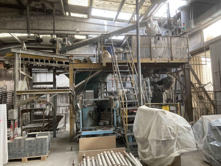 Haarup Mixodatamat 1200/2000 – Slab press / Plattenpresse - معدات الانشاءات: صورة 1 Haarup Mixodatamat 1200/2000 – Slab press / Plattenpresse - معدات الانشاءات: صورة 1