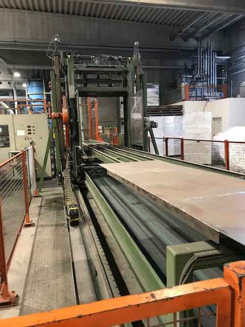 KURTZ W1313 DPS – Roof panel/contour cutting system / Dachplatten-/Konturenschneidanlage - آلة النجارة: صورة 1 KURTZ W1313 DPS – Roof panel/contour cutting system / Dachplatten-/Konturenschneidanlage - آلة النجارة: صورة 1