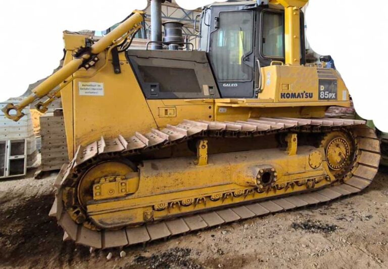 Komatsu D85PX-15EO – Bulldozer / Planierraupe - بلدوزر: صورة 1 Komatsu D85PX-15EO – Bulldozer / Planierraupe - بلدوزر: صورة 1