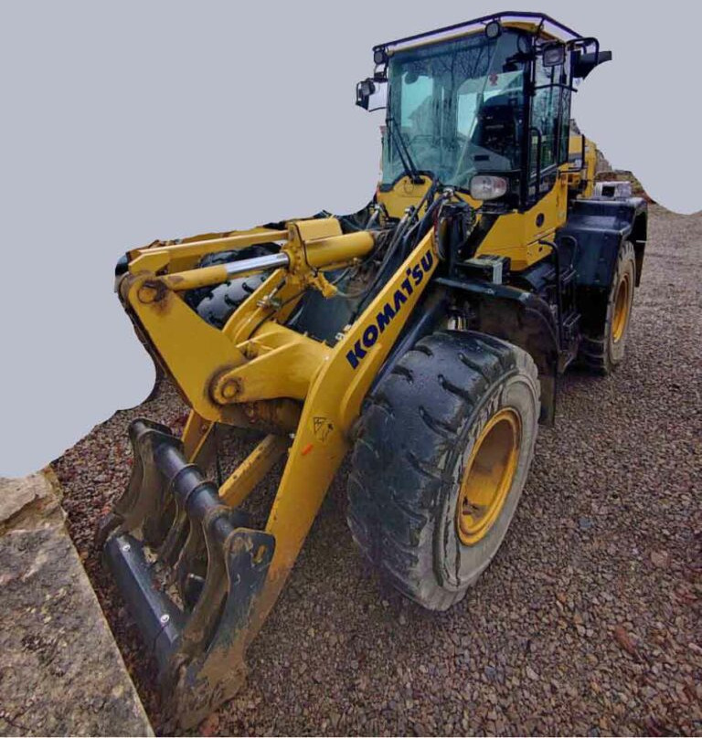 Komatsu WA200 – wheel loader / Radlader - اللودر بعجل: صورة 1 Komatsu WA200 – wheel loader / Radlader - اللودر بعجل: صورة 1