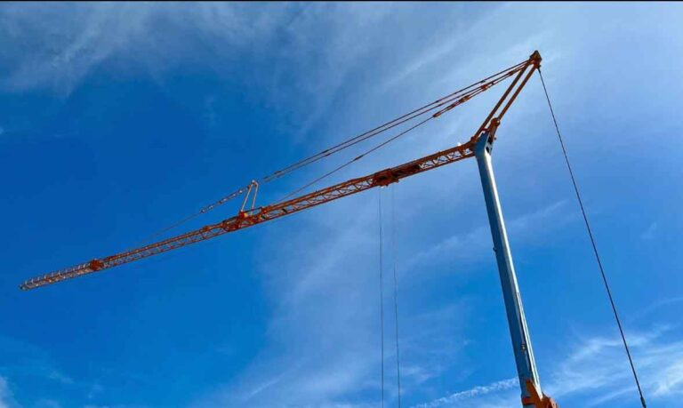 Potain IGO50 – self-erecting crane / Schnellmontagekran - رافعة ذاتية التركيب: صورة 1 Potain IGO50 – self-erecting crane / Schnellmontagekran - رافعة ذاتية التركيب: صورة 1