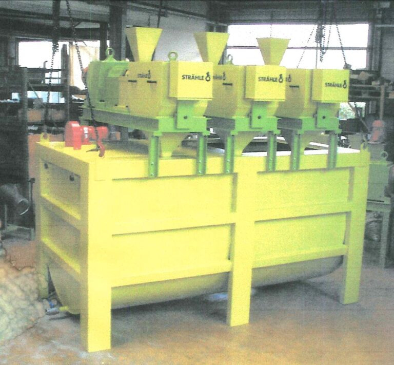 Strähle SK130/3 – Seed/oil press – Saaten/Öl-Presse - آلة الغذاء: صورة 1 Strähle SK130/3 – Seed/oil press – Saaten/Öl-Presse - آلة الغذاء: صورة 1