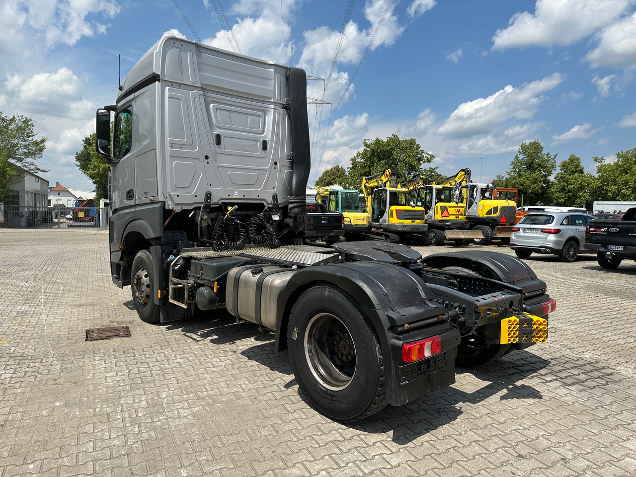Mercedes-Benz 1845 Arocs SZM Kipphydraulik Mischerantrieb - رأس تريلا: صورة 5 Mercedes-Benz 1845 Arocs SZM Kipphydraulik Mischerantrieb - رأس تريلا: صورة 5