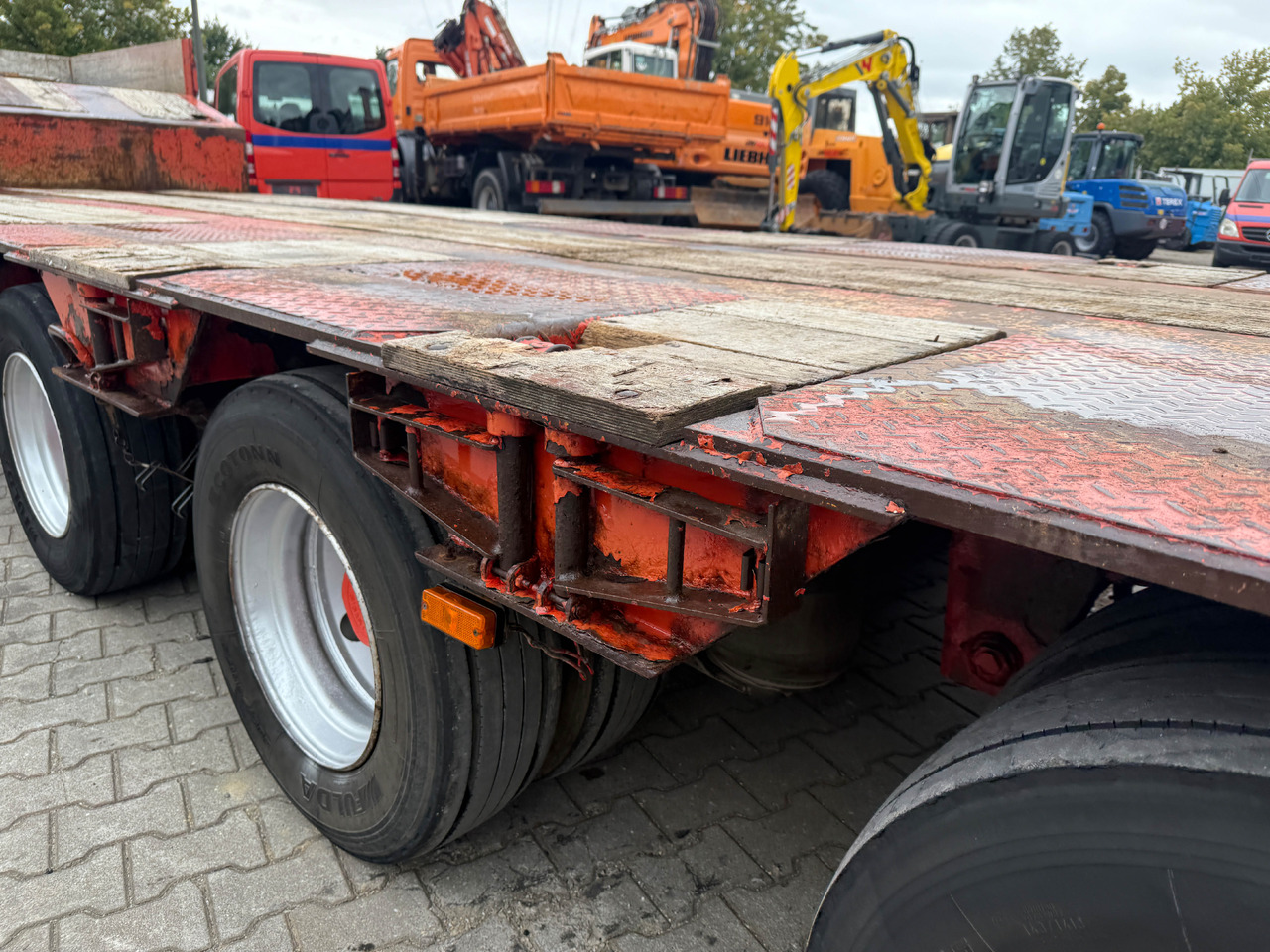 نصف مقطورة بلودر منخفض Müller Mitteltal TS3 Tieflader Auflieger mit hydr. Rampen: صورة 11