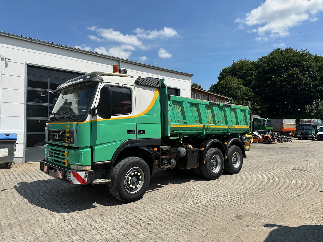 Volvo FM12 340 3-Seiten-Kipper Bordmatic AHK Klima - شاحنة قلاب: صورة 3 Volvo FM12 340 3-Seiten-Kipper Bordmatic AHK Klima - شاحنة قلاب: صورة 3