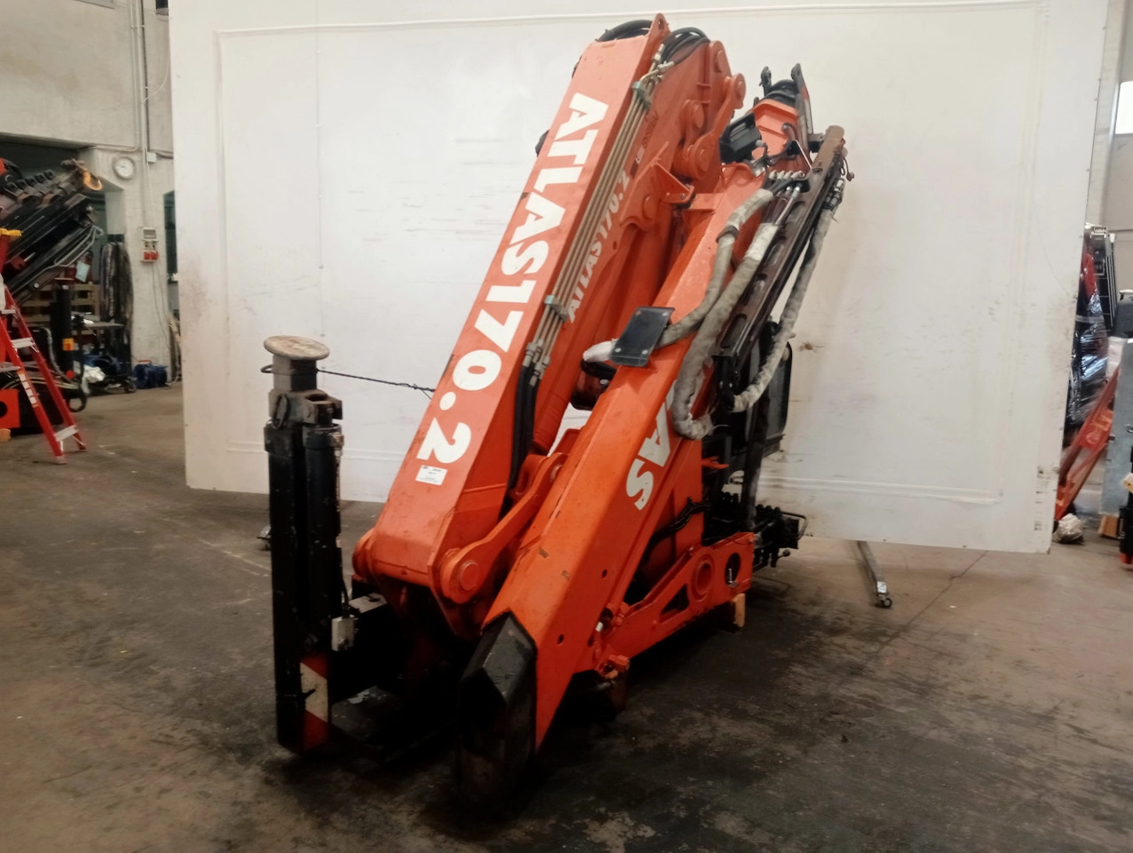 Grúa ATLAS AK170.2 A2 - ونش كرين - شاحنة: صورة 4 Grúa ATLAS AK170.2 A2 - ونش كرين - شاحنة: صورة 4