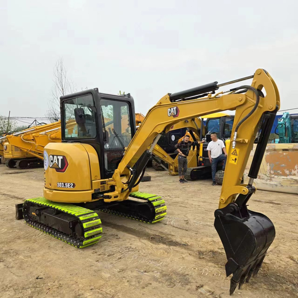 CATERPILLAR 303.5E2 - حفار صغير: صورة 1 CATERPILLAR 303.5E2 - حفار صغير: صورة 1