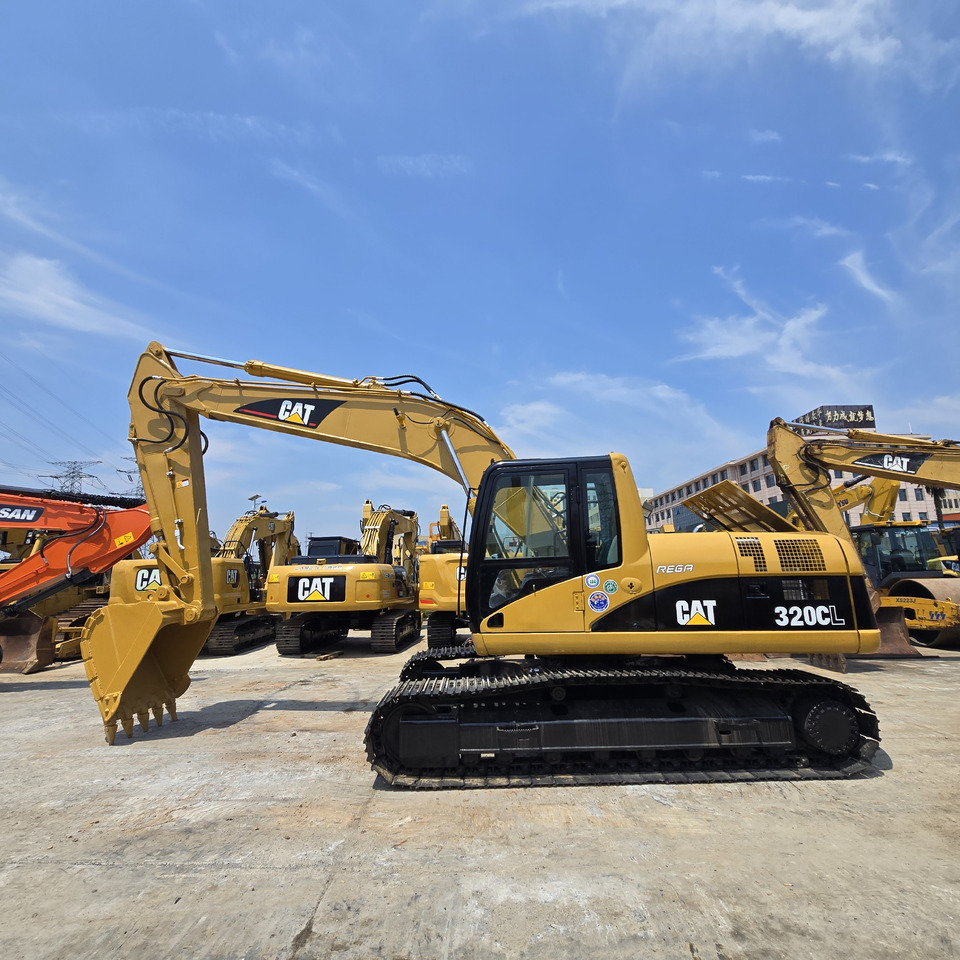 CATERPILLAR 320CL - حفّار: صورة 1 CATERPILLAR 320CL - حفّار: صورة 1