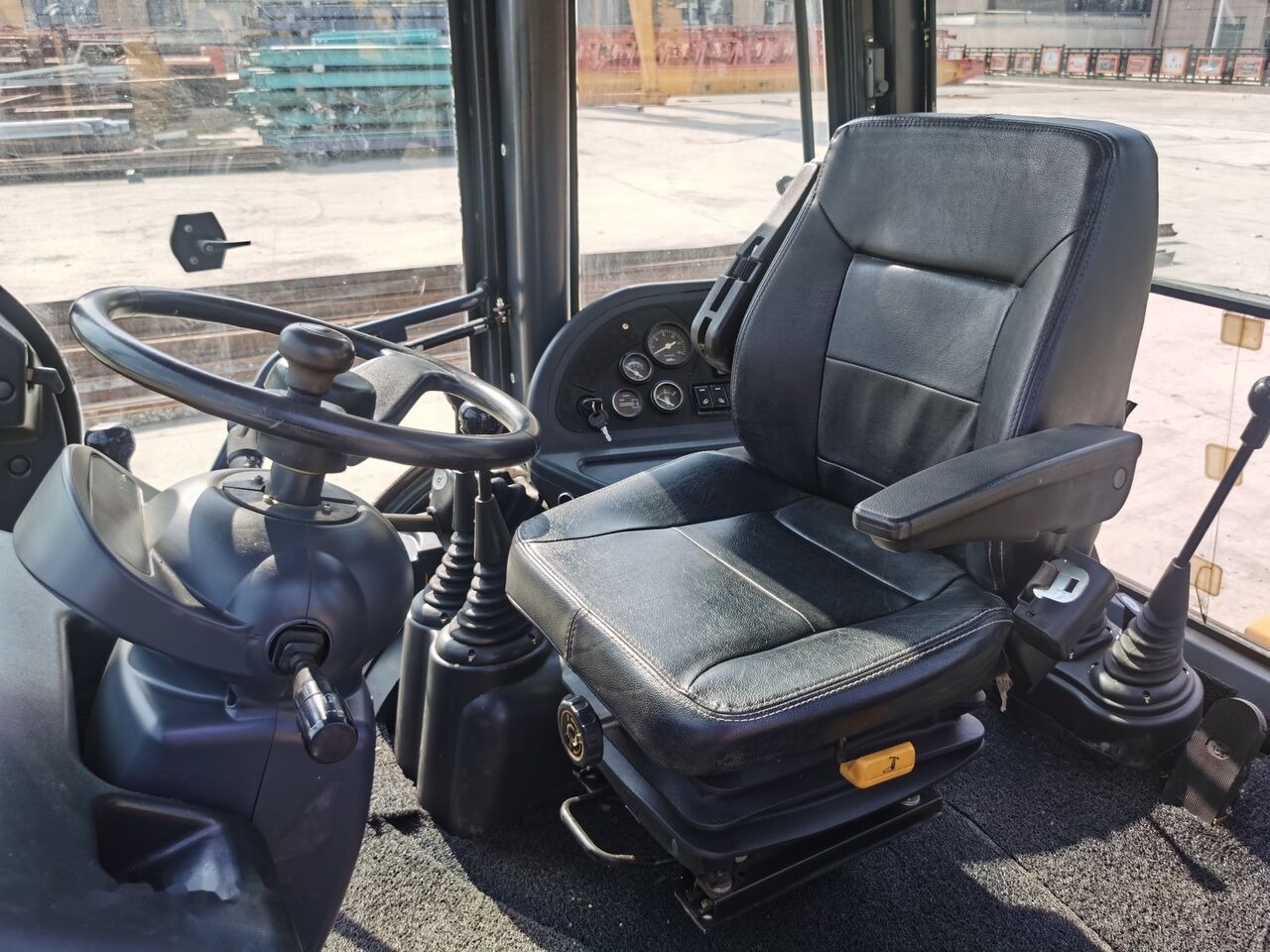 Caterpillar Original UK 420F2 IT - لودر ذو محراث خلفي/ باكهو: صورة 5 Caterpillar Original UK 420F2 IT - لودر ذو محراث خلفي/ باكهو: صورة 5