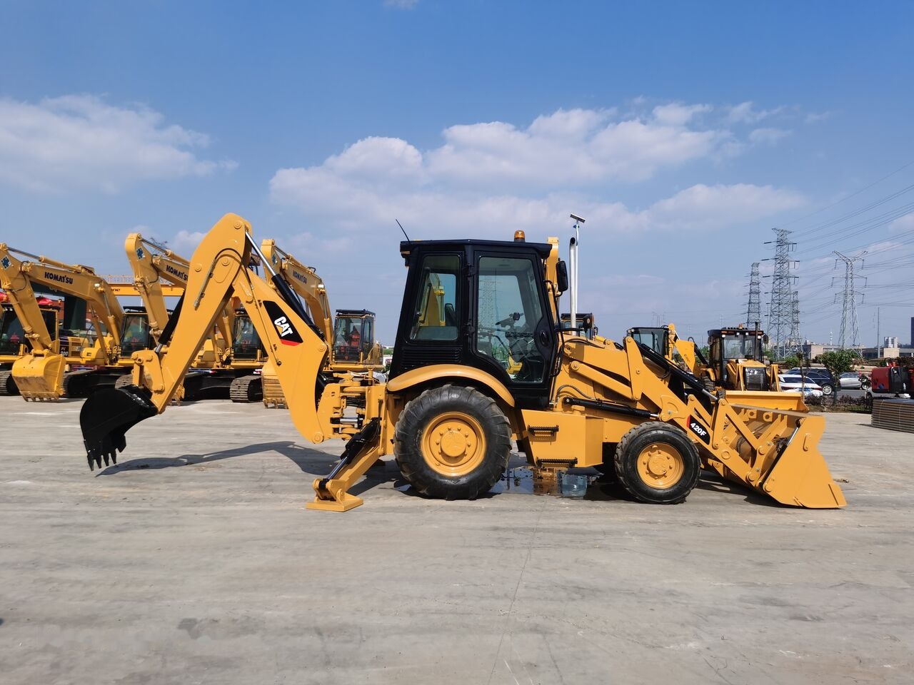 Caterpillar Original UK 420F2 IT - لودر ذو محراث خلفي/ باكهو: صورة 1 Caterpillar Original UK 420F2 IT - لودر ذو محراث خلفي/ باكهو: صورة 1