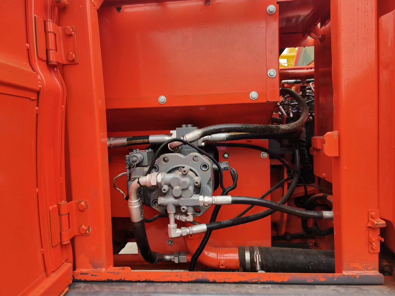 DOOSAN DX140 - حفّار: صورة 5 DOOSAN DX140 - حفّار: صورة 5