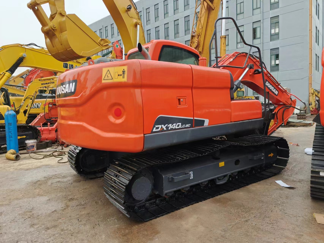 DOOSAN DX140 - حفّار: صورة 1 DOOSAN DX140 - حفّار: صورة 1