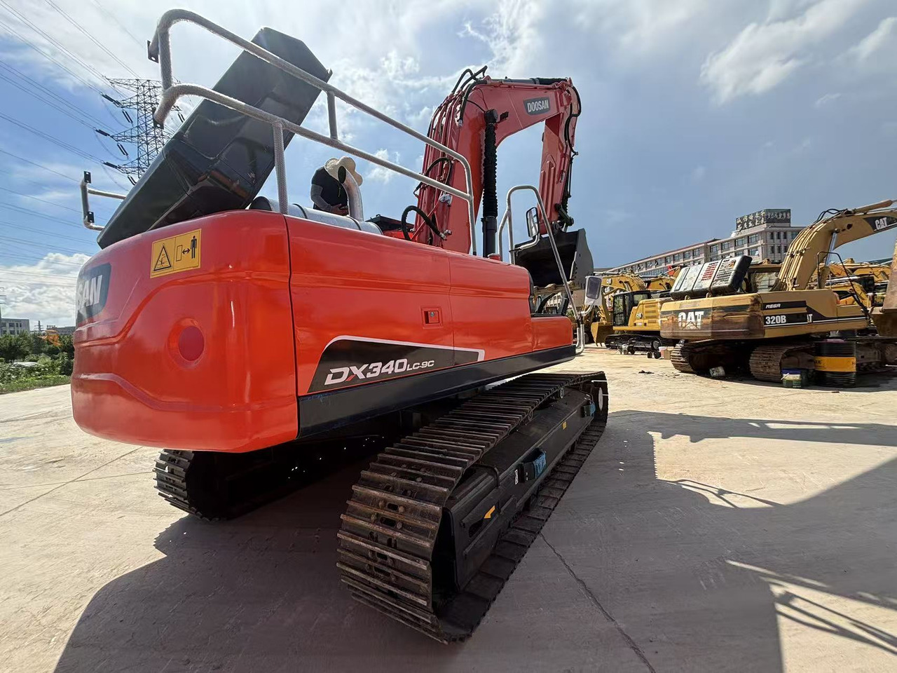 Doosan DX340 - حفّار: صورة 4 Doosan DX340 - حفّار: صورة 4