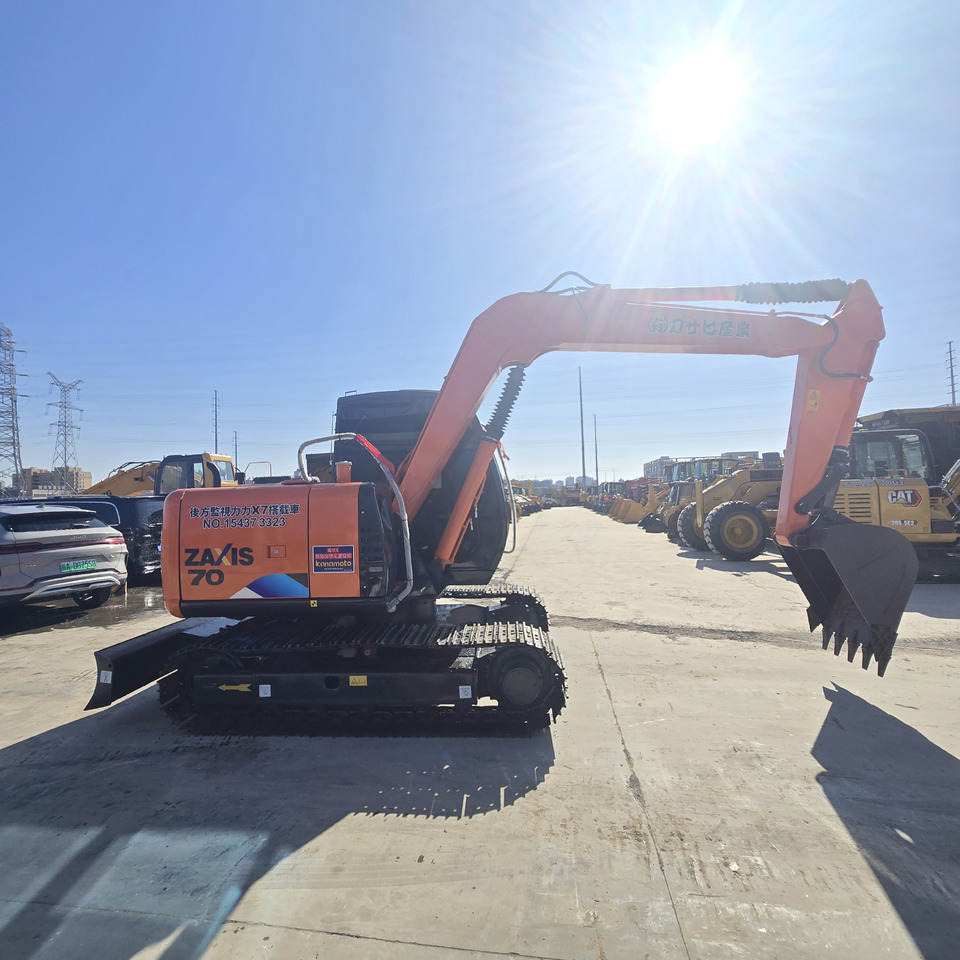 HITACHI ZX70 - حفار صغير: صورة 5 HITACHI ZX70 - حفار صغير: صورة 5