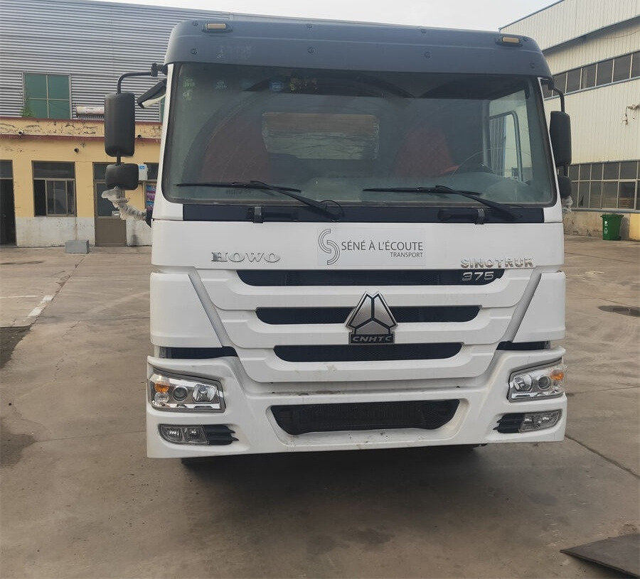 Howo ZZ1257N4347C1 - شاحنة خلاطة خرسانة: صورة 3 Howo ZZ1257N4347C1 - شاحنة خلاطة خرسانة: صورة 3