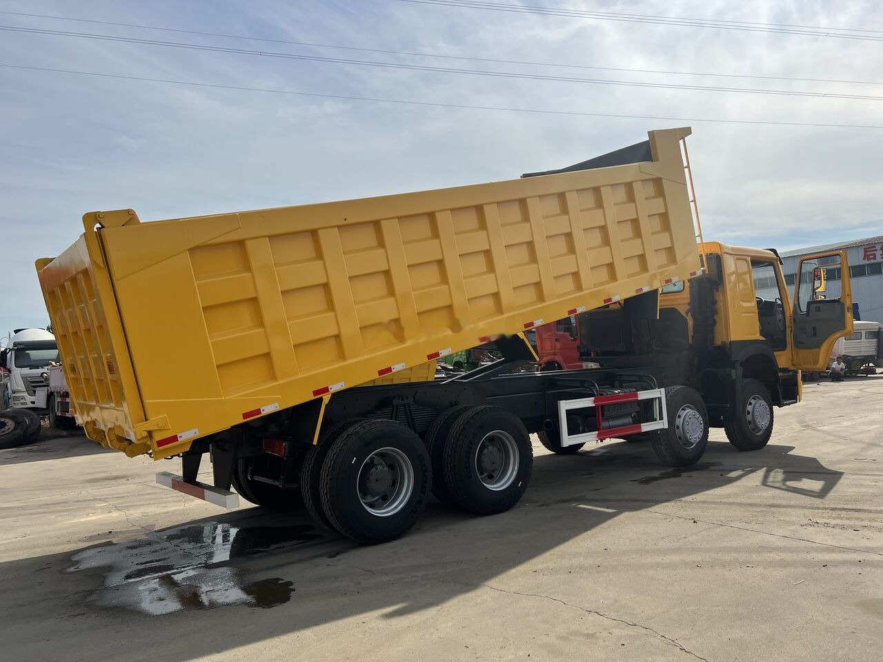 Howo - شاحنة قلاب: صورة 3 Howo - شاحنة قلاب: صورة 3