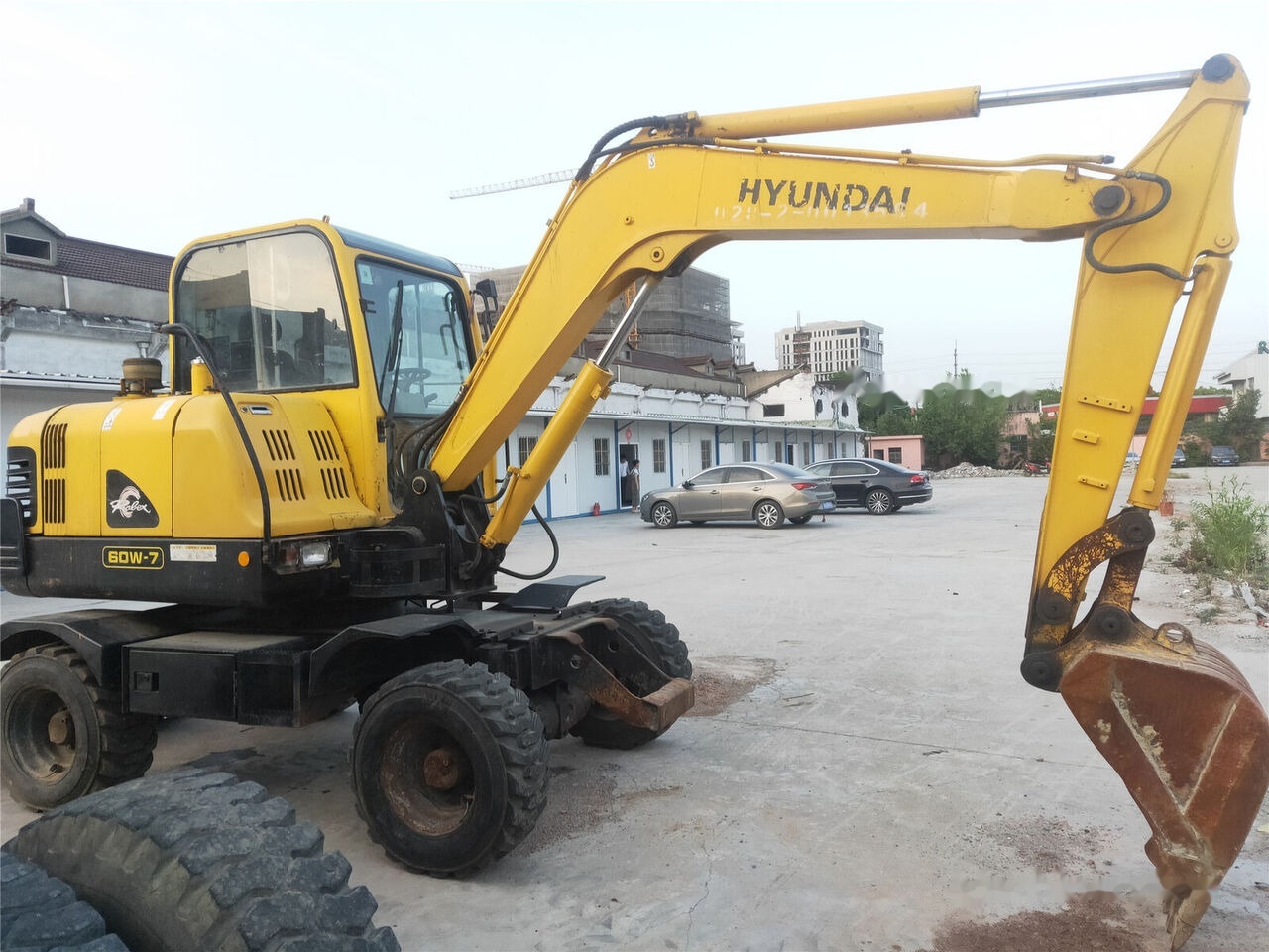 Hyundai R60W-7 - حفار ذو عجلات: صورة 4 Hyundai R60W-7 - حفار ذو عجلات: صورة 4