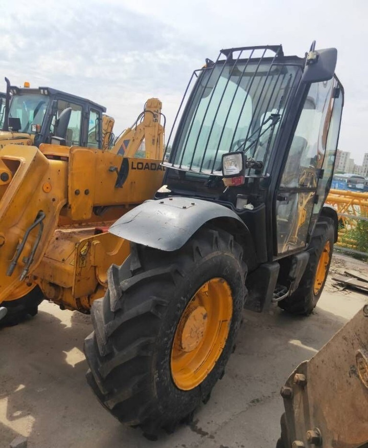 JCB 530-70 - آلة رفع ونقل تلسكوبية: صورة 5 JCB 530-70 - آلة رفع ونقل تلسكوبية: صورة 5
