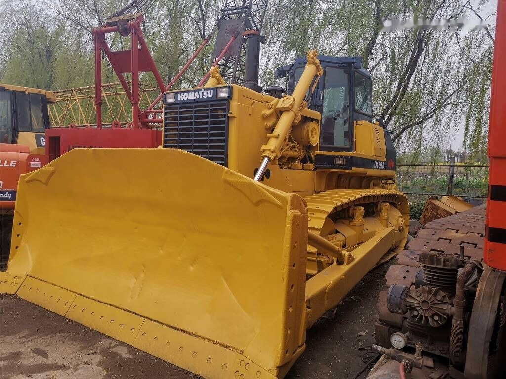 Komatsu D155A-2 - بلدوزر: صورة 3 Komatsu D155A-2 - بلدوزر: صورة 3