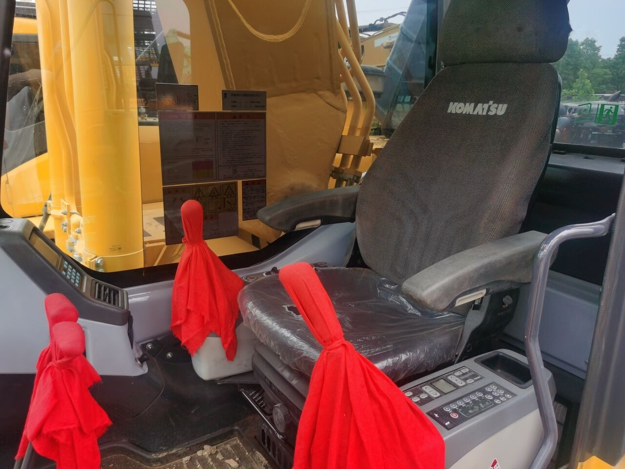 Komatsu PC350-7 - حفار زاحف: صورة 3 Komatsu PC350-7 - حفار زاحف: صورة 3