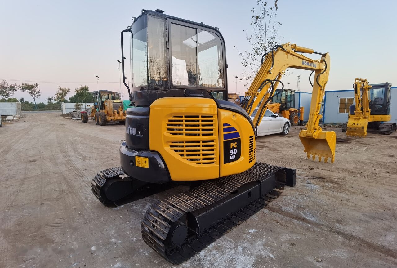 Komatsu PC50MR - حفار زاحف: صورة 1 Komatsu PC50MR - حفار زاحف: صورة 1