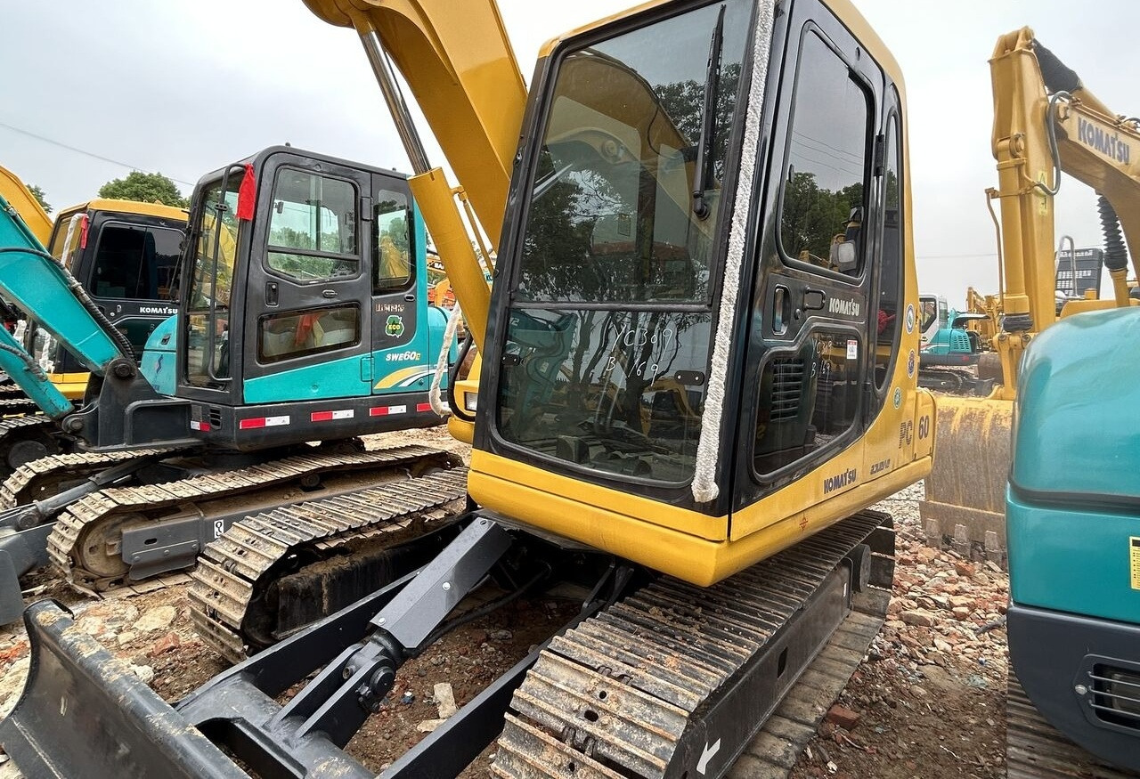 Komatsu PC60 - حفار زاحف: صورة 4 Komatsu PC60 - حفار زاحف: صورة 4