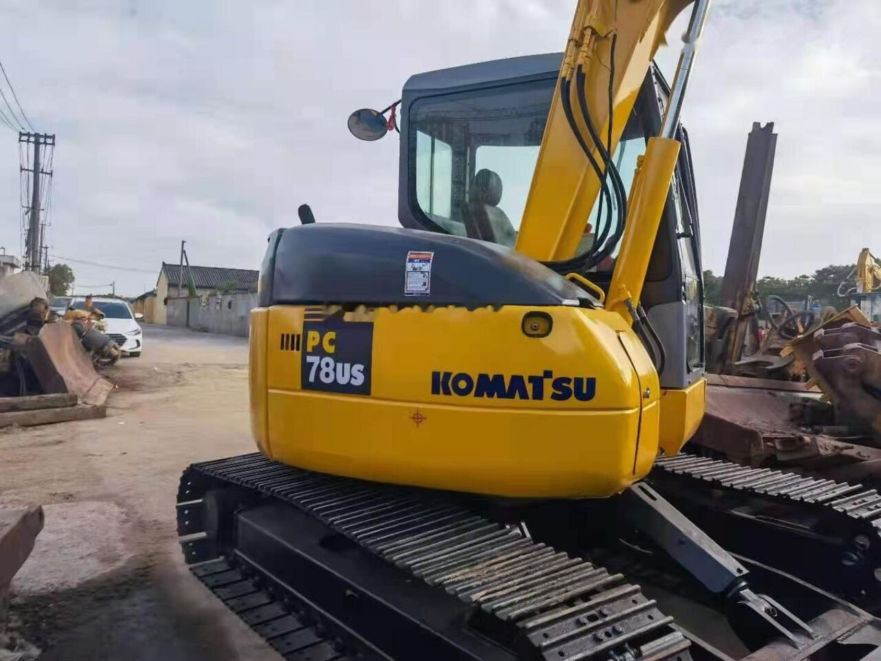 Komatsu PC78US - حفار صغير: صورة 5 Komatsu PC78US - حفار صغير: صورة 5