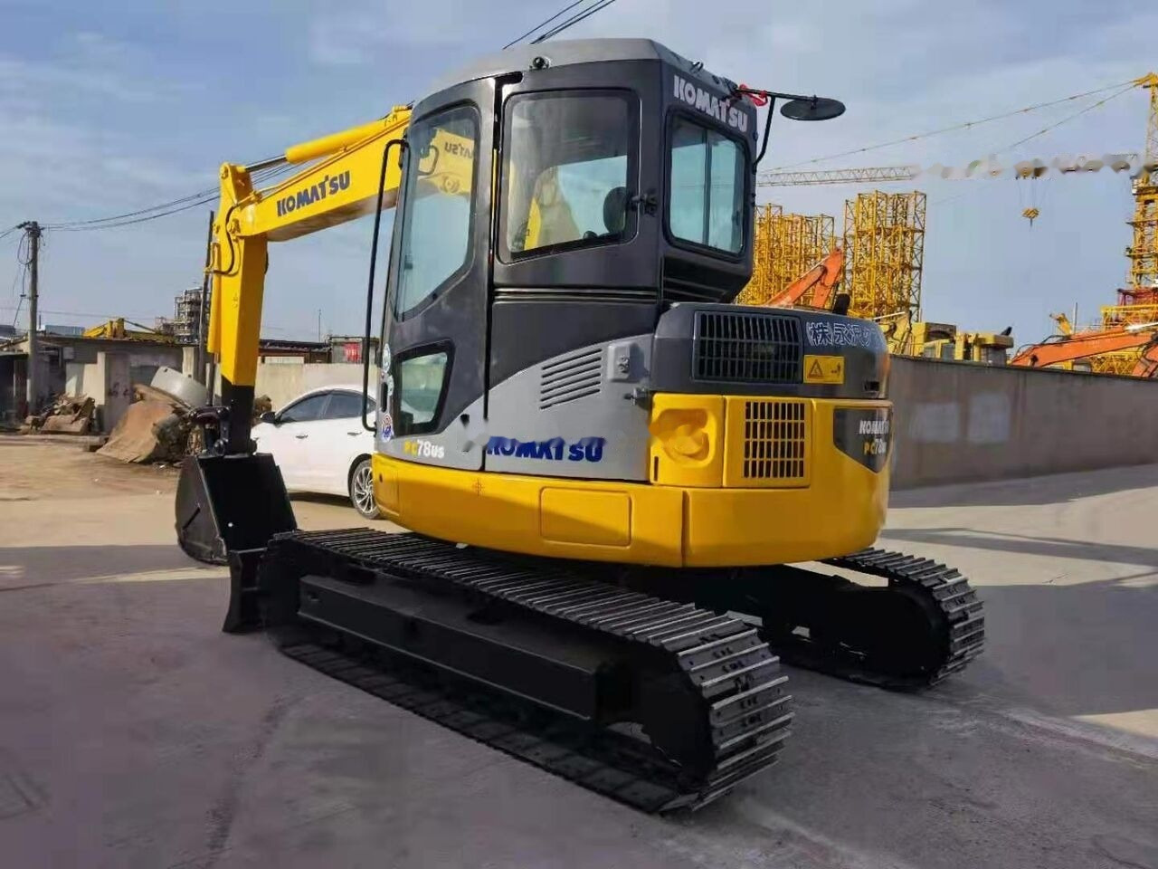 Komatsu PC78US - حفار صغير: صورة 2 Komatsu PC78US - حفار صغير: صورة 2