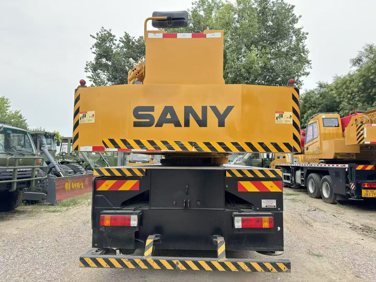 SANY STC250E5 - رافعة لجميع التضاريس: صورة 2 SANY STC250E5 - رافعة لجميع التضاريس: صورة 2