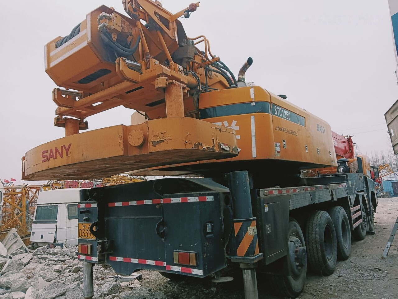 Sany STC1250 - موبايل كرين: صورة 3 Sany STC1250 - موبايل كرين: صورة 3