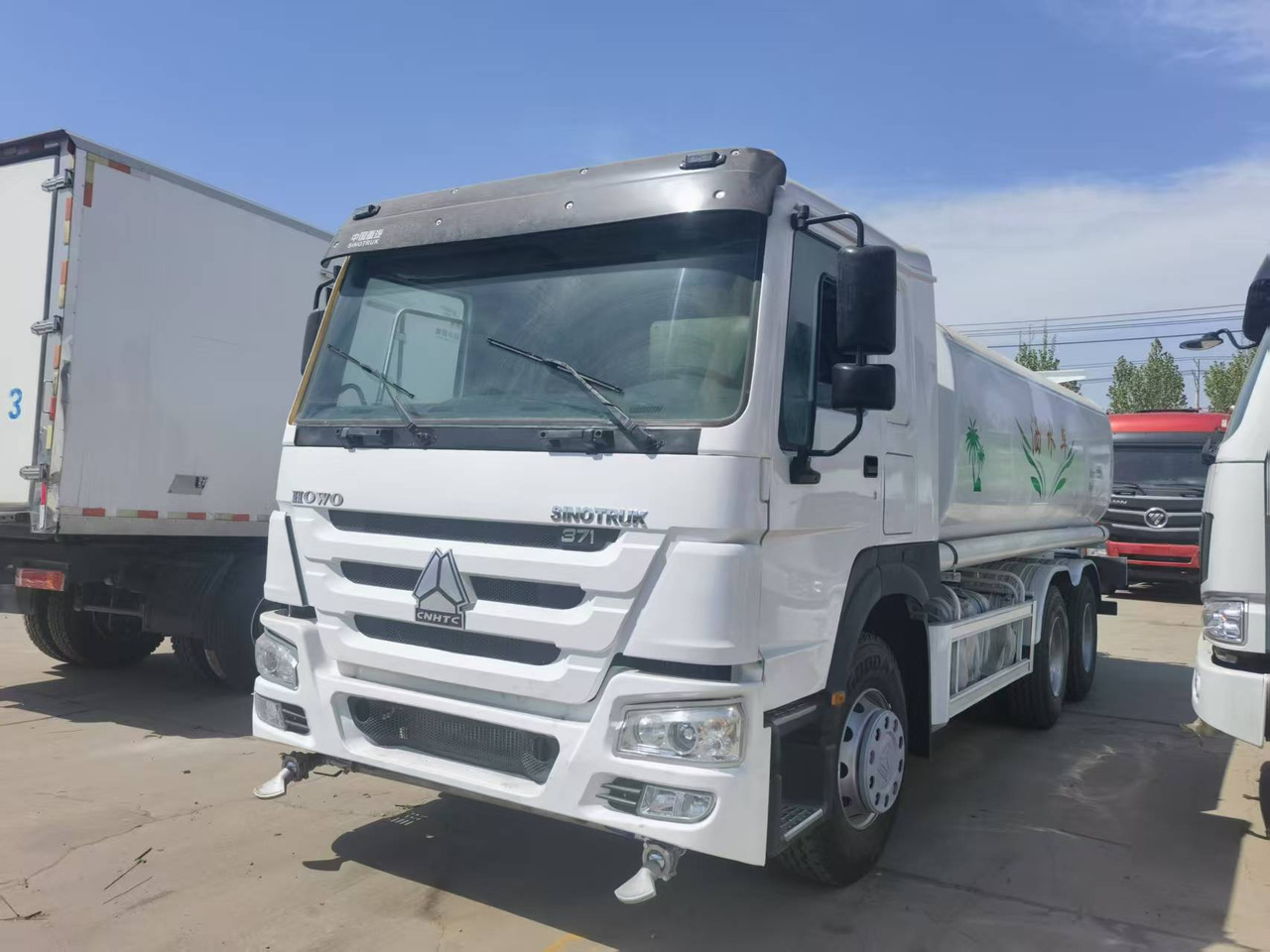 Sinotruk HOWO 371 6*4 Sprinkler truck - سيارة خدمات/ سيارة خاصة: صورة 2 Sinotruk HOWO 371 6*4 Sprinkler truck - سيارة خدمات/ سيارة خاصة: صورة 2