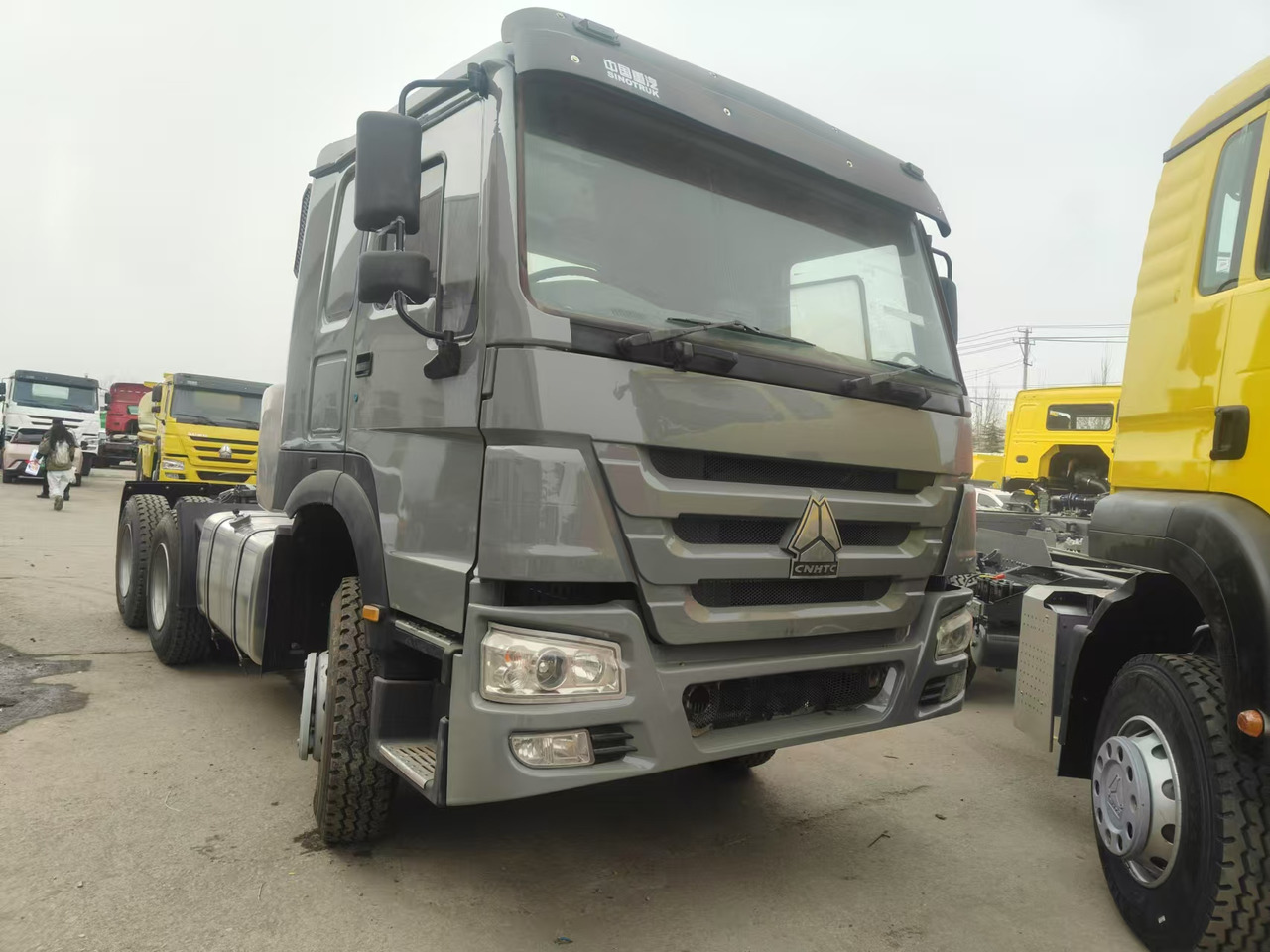Sinotruk HOWO 371 6*4 Tractor - مقطورة السحب: صورة 2 Sinotruk HOWO 371 6*4 Tractor - مقطورة السحب: صورة 2