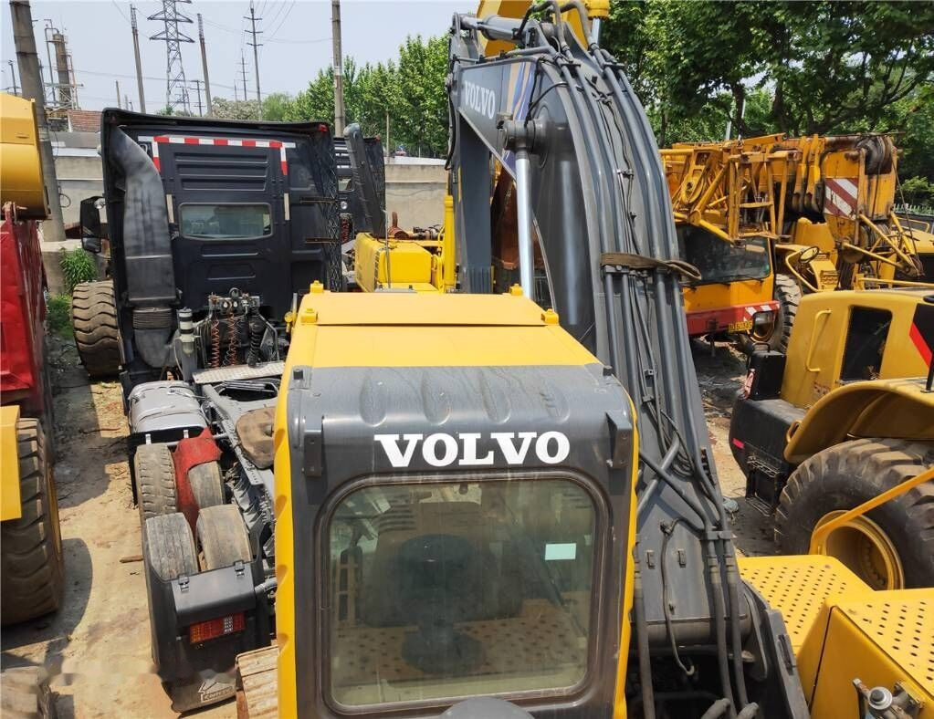 حفار زاحف Volvo EC 210 B LC: صورة 6
