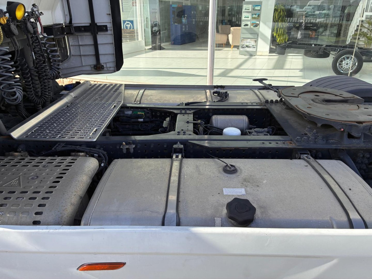 Cabeza Tractora IVECO S-WAY 510 AUTOMATICO CON INTARDER - رأس تريلا: صورة 5 Cabeza Tractora IVECO S-WAY 510 AUTOMATICO CON INTARDER - رأس تريلا: صورة 5